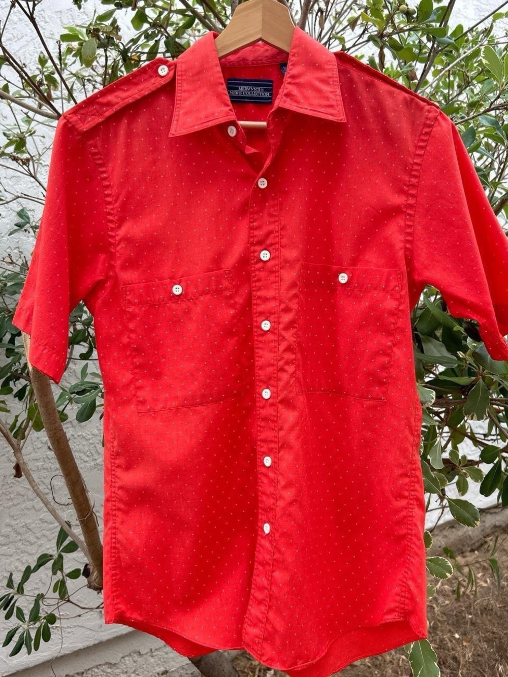 Vintage 90s Mervyn’s Men’s Collection Red Polka Dot Button Up Shirt Small